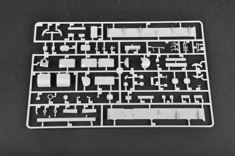 Trumpeter 05541 Soviet IT-1 Missile tank 1/35 – imagen 3