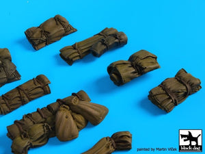 Black Dog T35143 Tentage+bedrols N 1/35 – imagen 4