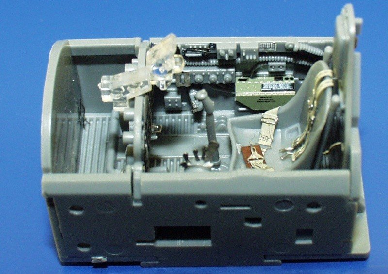 Eduard FE226 P-47D-20 1/48 Tamiya – Bild 5