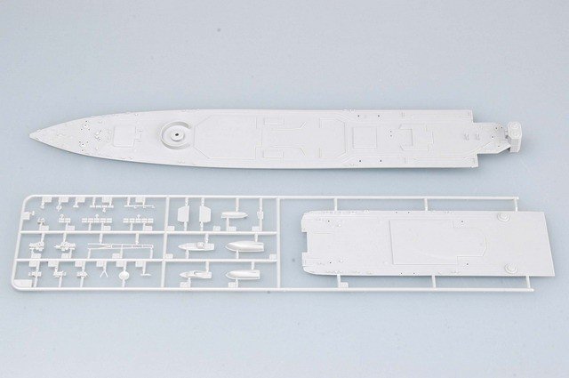 Trumpeter 04517 RUSSIAN NAVY UDALOY CLASS DESTROYER SEVEROMORSK 1/350 – immagine 7