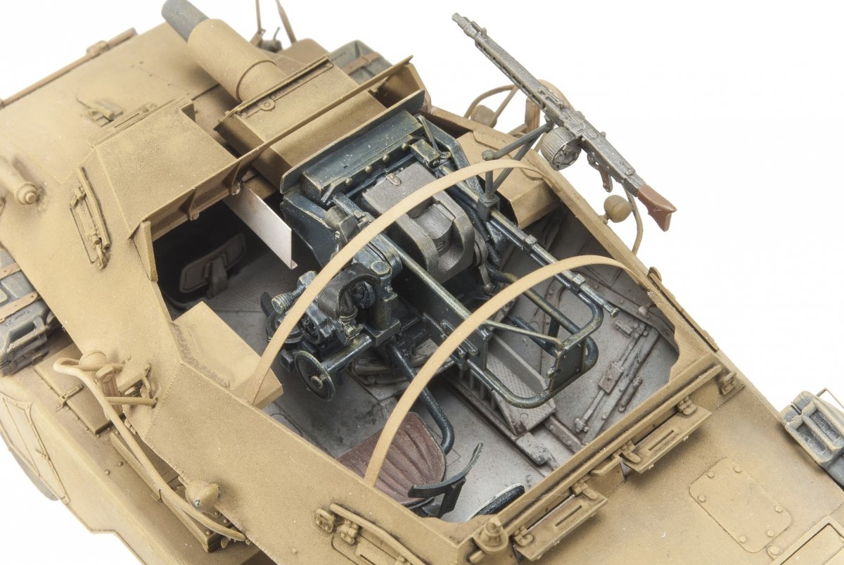 AFV Club 35233 Sd.Kfz.233 8-Rad w/7.5cm Gun – immagine 3