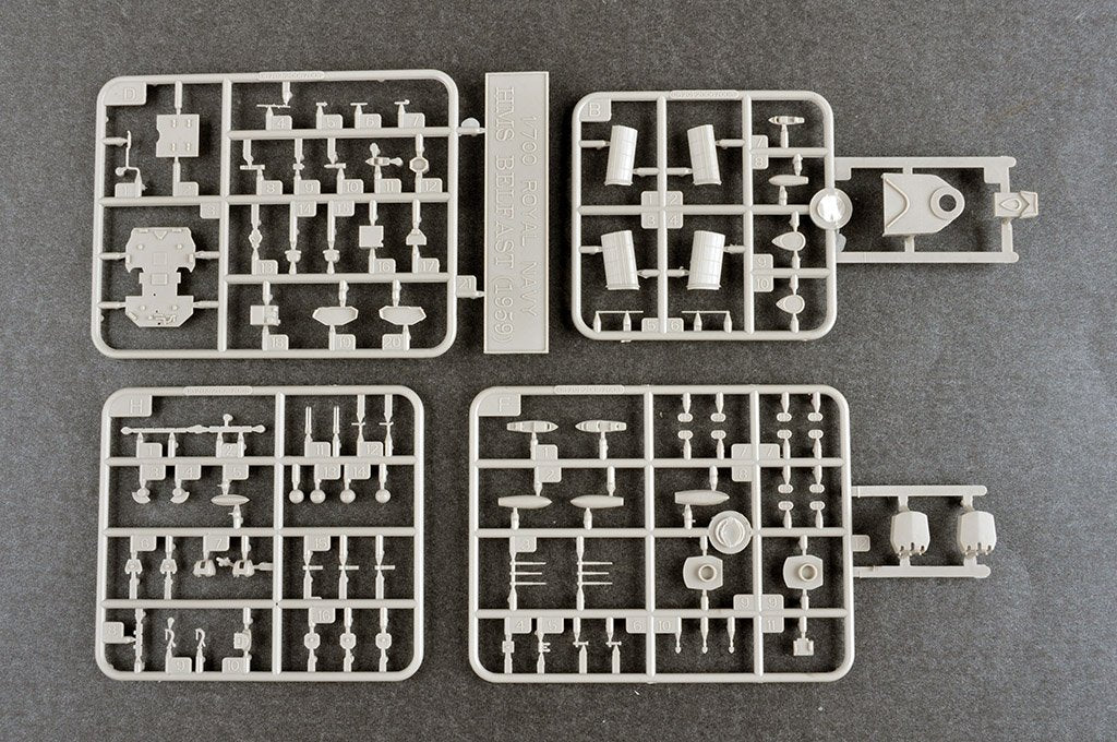 Trumpeter 06702 HMS Belfast 1959 1/700 – image 7