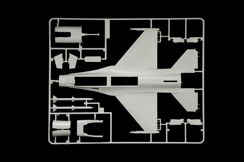 Italeri 2786 F-16 A Fighting Falcon 1/48 – zdjęcie 3