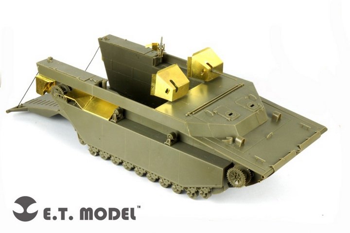 E.T. Model E35-121 U.S. Water Buffalo LVT-4 (Early version) (For AFV 35205) 1/35 – immagine 2