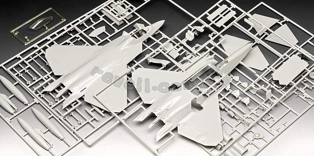 Revell 03858 Lockheed Martin F-22A Raptor 1/72 – image 8