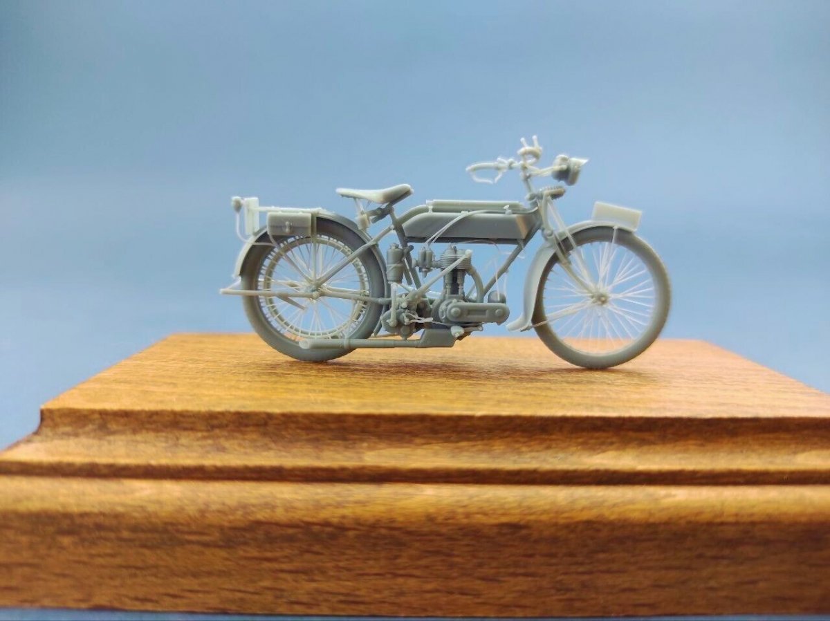 Copper State Models B32-001 Copper State Models B32-001 British Motorcycle Tr.Model H 1/32 – zdjęcie 3