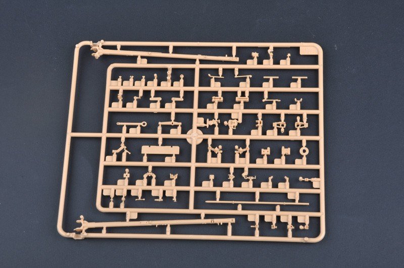 Trumpeter 02339 Canon divisionnaire soviétique D-44 de 85 mm (1/35) – image 10