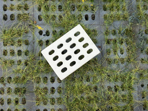Moules en silicone Point of no Return 3522025. Plaque Yomb et ajourée 1/35 – image 8