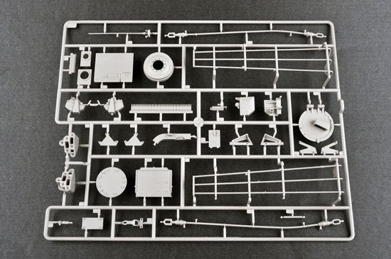 Trumpeter 00926 US M1A1 AIM MBT 1/16 – image 11