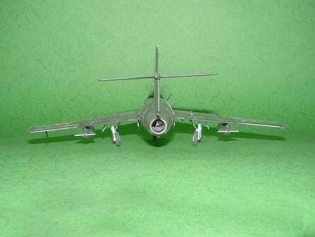 Trumpeter 02806 MiG-15 bis Fagot-B 1/48 – zdjęcie 3