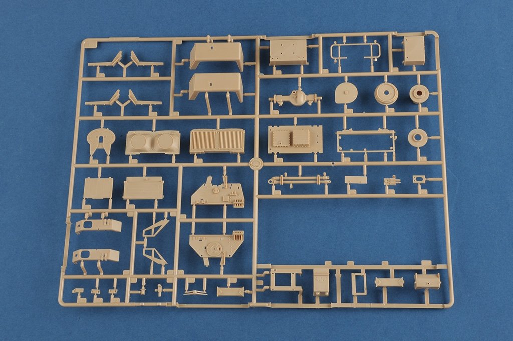 Hobby Boss 85527 Scammell Commander with 62 tonne Crane Fruehauf semi-trailer 1/35 – imagen 12