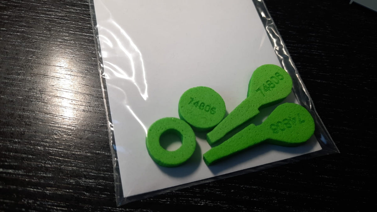 Omask 74806 Fw 190 A-7/A-8/F wheel bay plugs (for Eduard) 1/48 – Bild 3