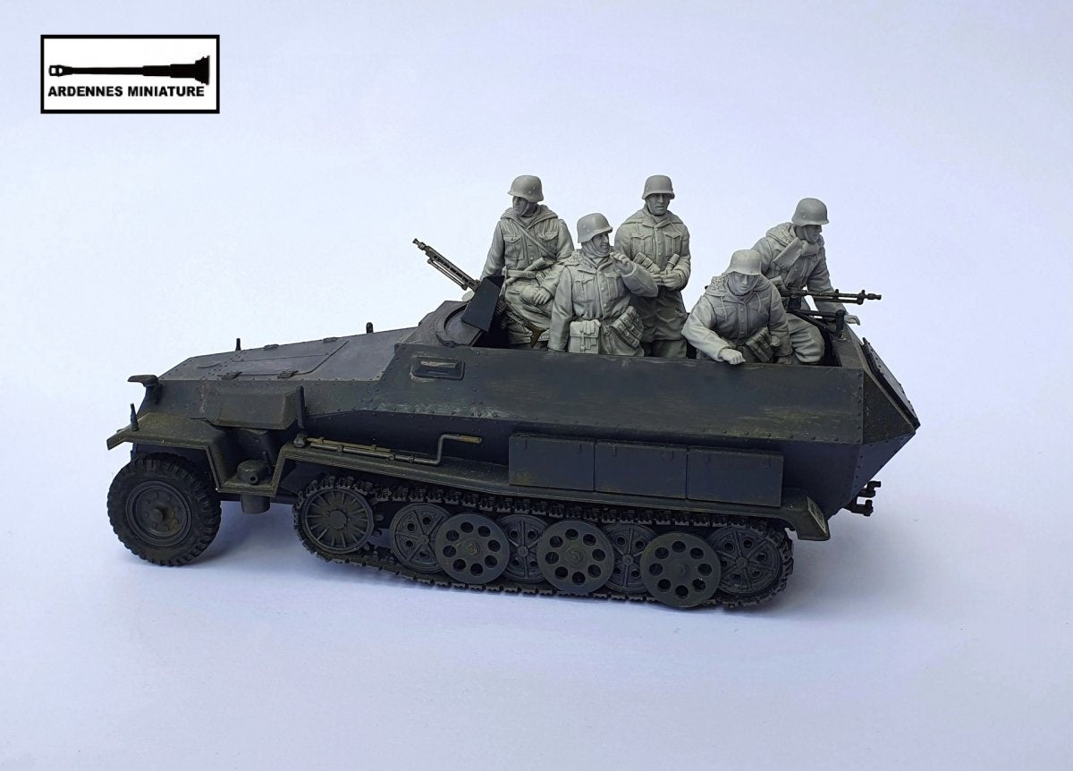 Ardennes Miniature 35022 GERMAN SOLDIER 1944 1/35 – immagine 5