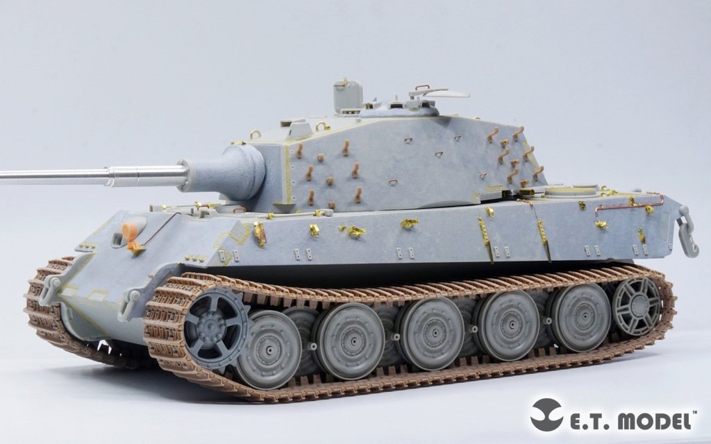 ET Model P35-069 WWII German KingTiger Single Workable Track (18 Teeth Late Type) ( 3D Printed ) 1/35 – image 4