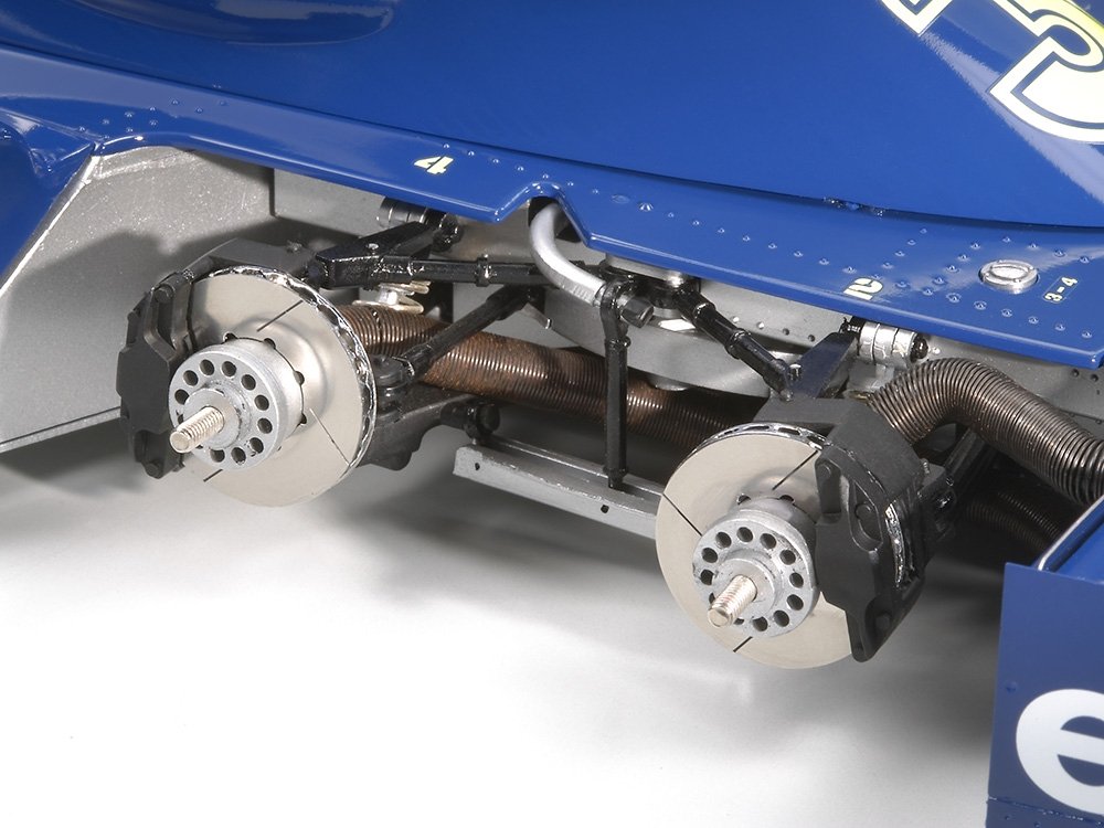 Tamiya 12036 Tyrrell P34 Six Wheeler - with Photo Etched Parts 1/12 – Bild 2