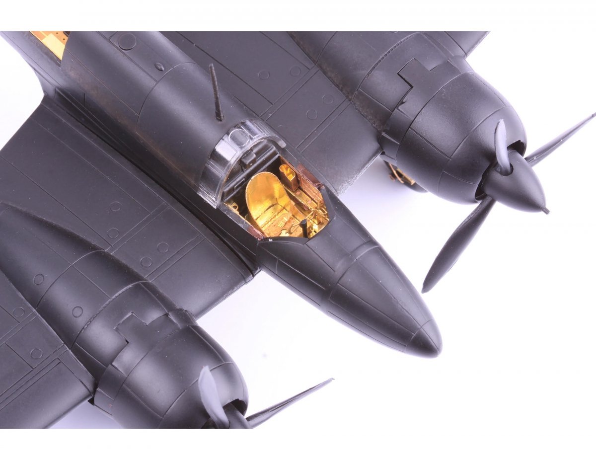 Eduard BIG72131 Ki-46-II Dinah HASEGAWA 1/72 – immagine 4