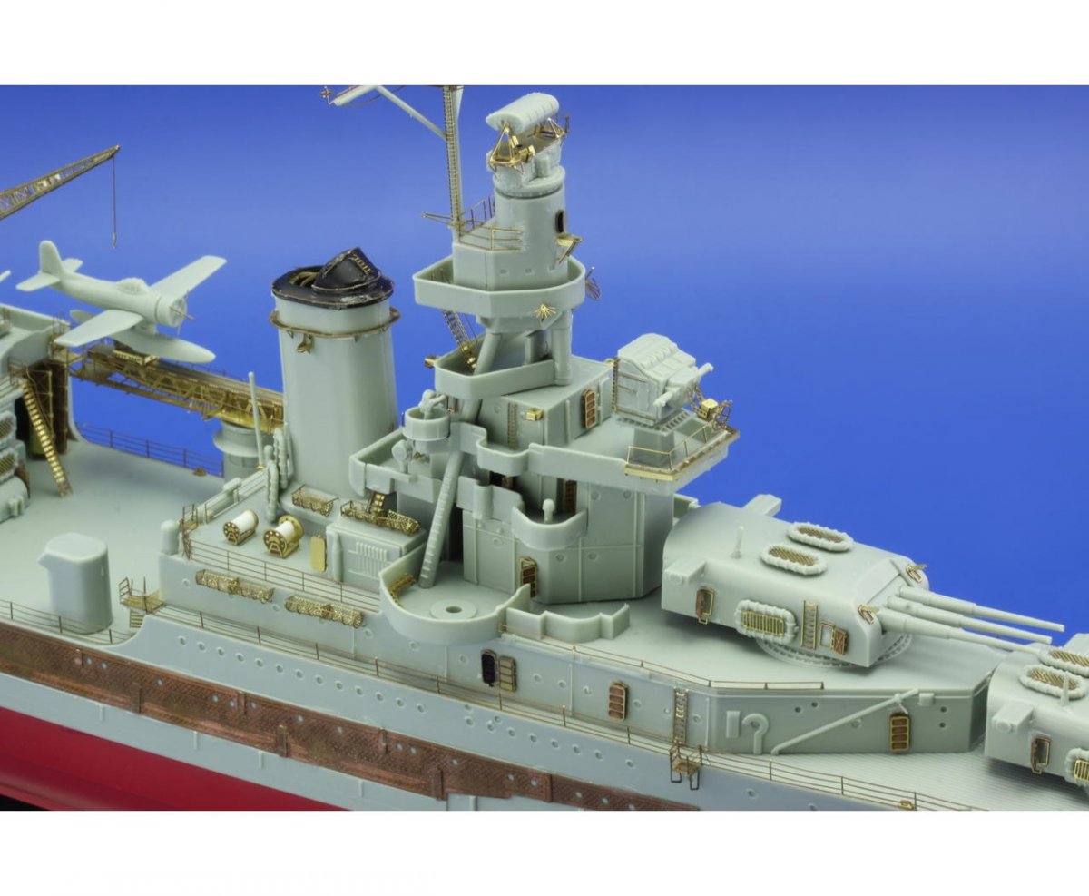 Eduard 53105 Rambardes de l&amp;#39;USS CA-35 Indianapolis ACADEMY 1/350 – image 5
