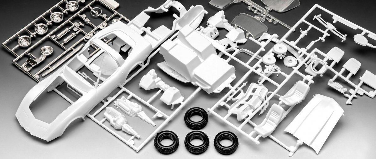 Revell 67646 78 Corvette Indy Pace Car - Model Set 1/24 – zdjęcie 7