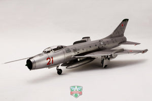Modelsvit 72007 Sukhoi Su-7 Soviet fighter 1/72 – imagen 6