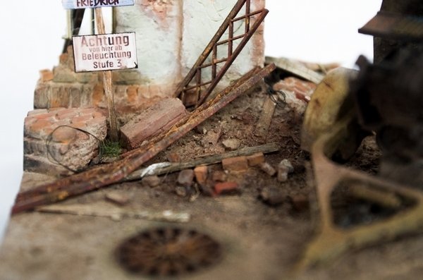 RT-Diorama 35301 Diorama-Base: Stalingrad corner 1/35 – Bild 5