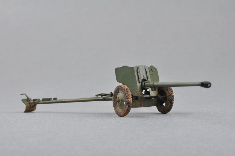 Trumpeter 02339 Canon divisionnaire soviétique D-44 de 85 mm (1/35) – image 6