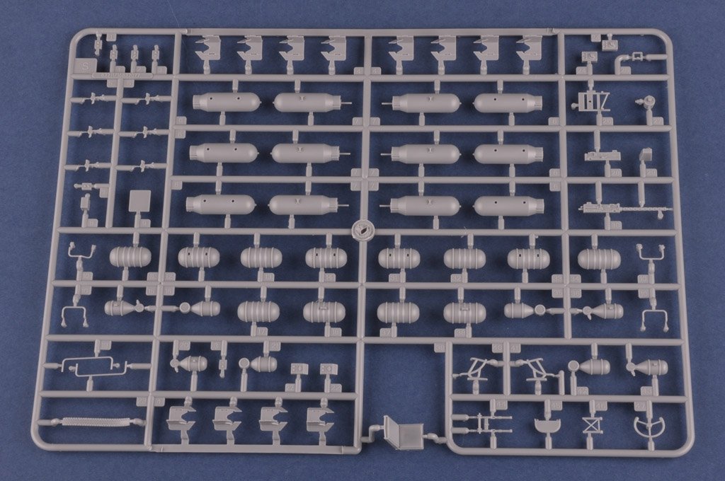 Hobby Boss 83212 B-24D Liberator 1/32 – immagine 17
