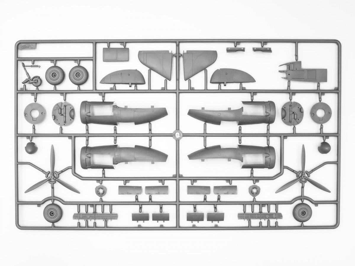 ICM 48101 Mistel S1 German composite training aircraft 1/48 – imagen 7