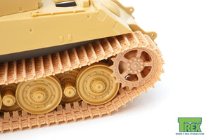 T-Rex Studio TR84004 King Tiger Late 18 Teeth Tracks Mirror Version w/Sprockets 1/48 – immagine 2