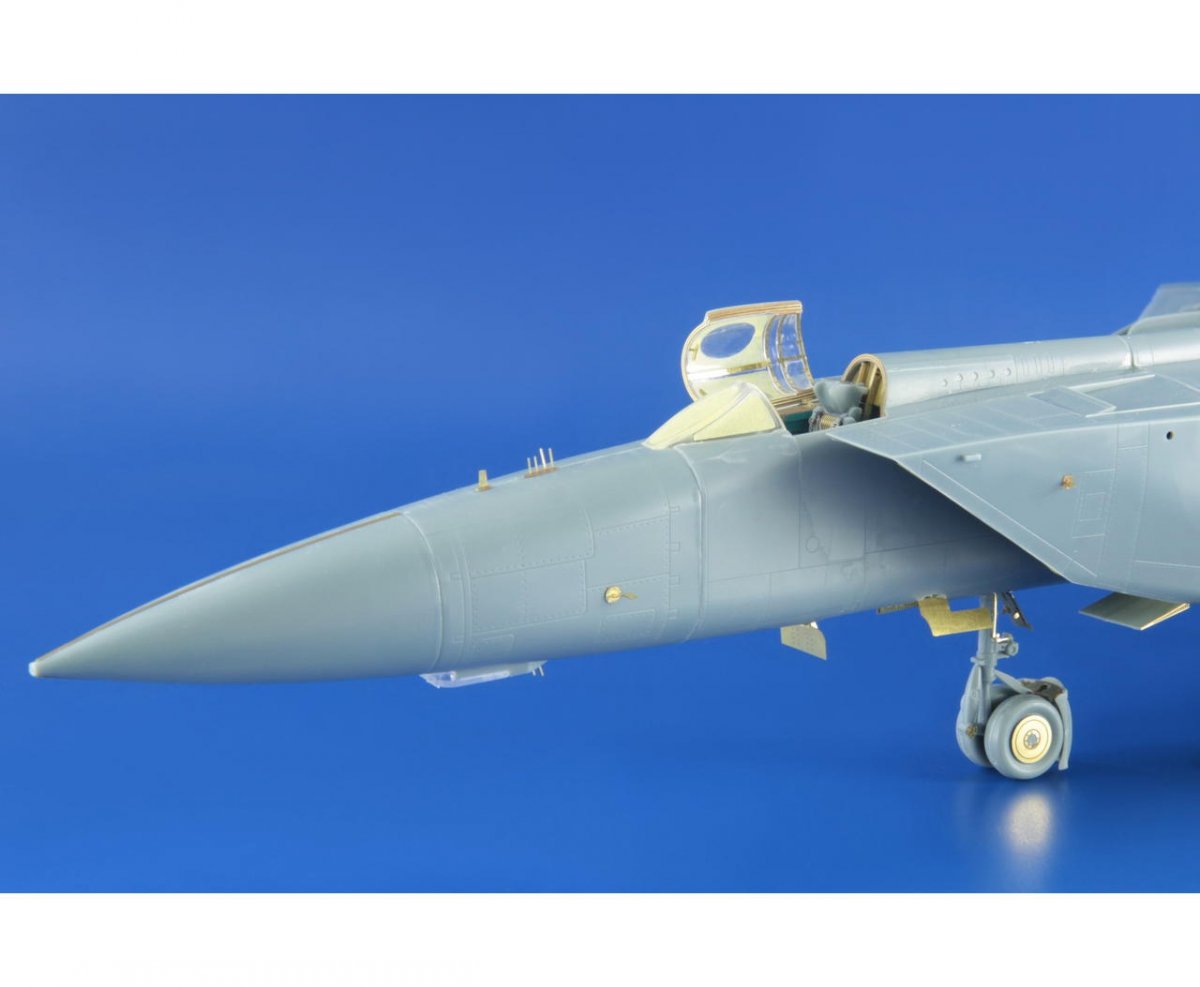 Eduard 48797 MiG-25PD/ PDS Foxbat exterior KITTY HAWK 1/48 – Bild 5