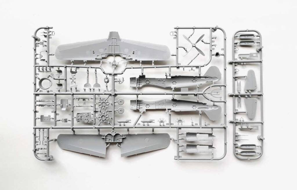 Arma Hobby 70051 Nakajima Ki-84 Hayate Expert Set 1/72 – immagine 6