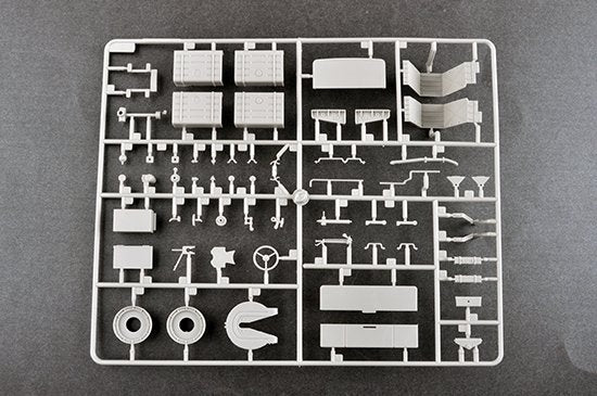 Trumpeter 01065 MAZ-537G Late Production type with ChMZAP-9990 semi-trailer 1/35 – immagine 16