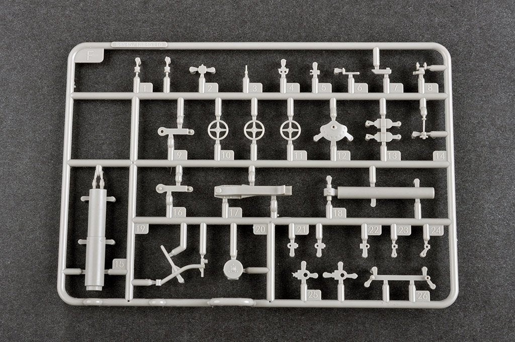 Trumpeter 09585 E-100 Flakpanzer w/12.8cm Flak 40 1/35 – imagen 17