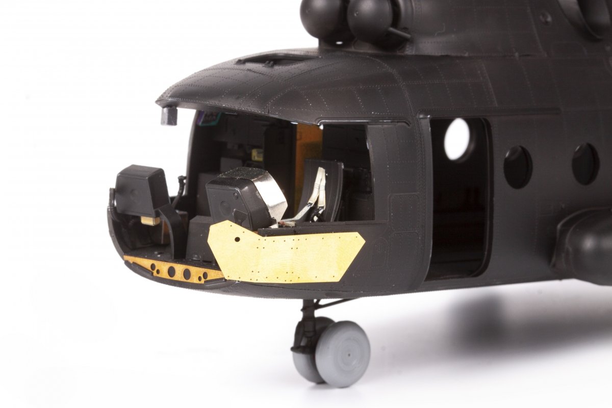 Eduard 491340 Mi-8MT ZVEZDA 1/48 – zdjęcie 17