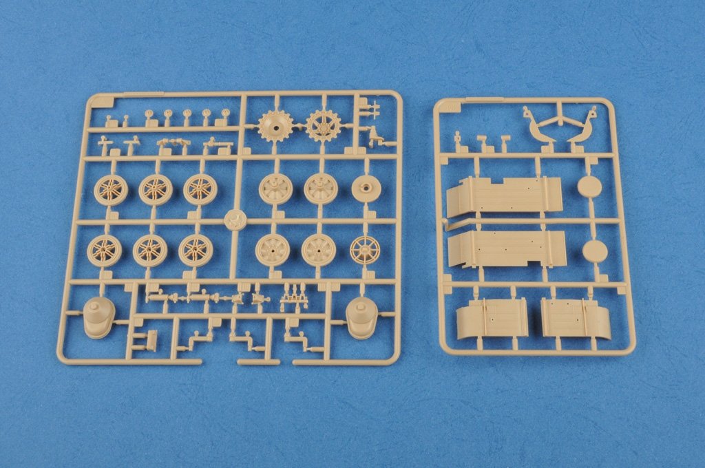 Hobby Boss 83805 Pzkpfw.I Ausf.F allemand (VK18.01) version tardive (1/35)  – image 7