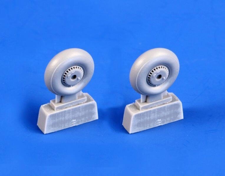CMK Q48364 Reggiane Re 2005 Main Wheels 1/48 – immagine 2