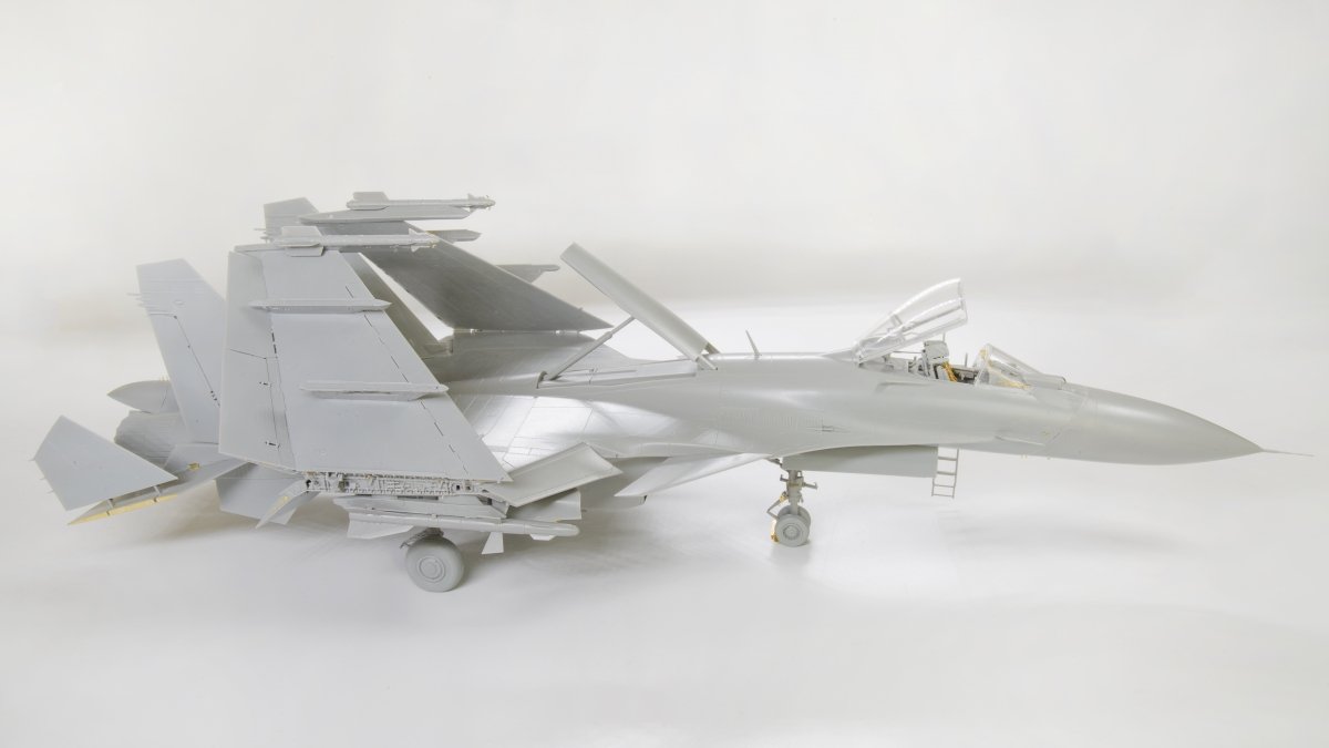 MiniBase 8001 SU-33 Flanker-D 1/48 – zdjęcie 38