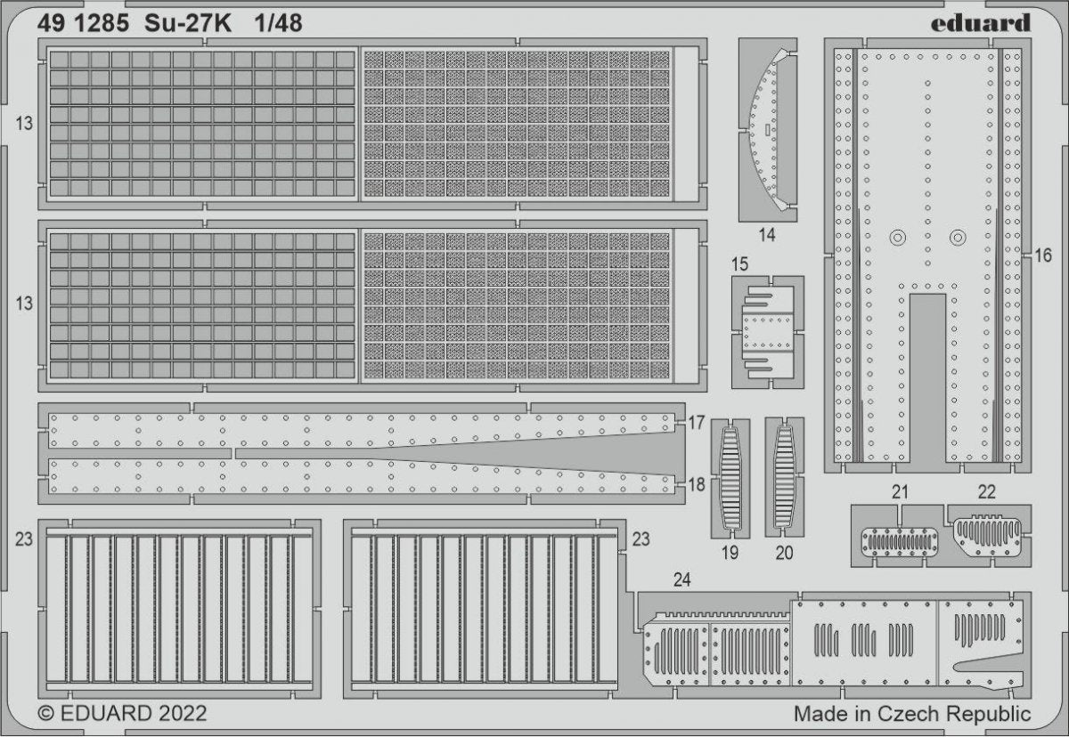 Eduard 491285 Su-27K MINIBASE 1/48 – immagine 2