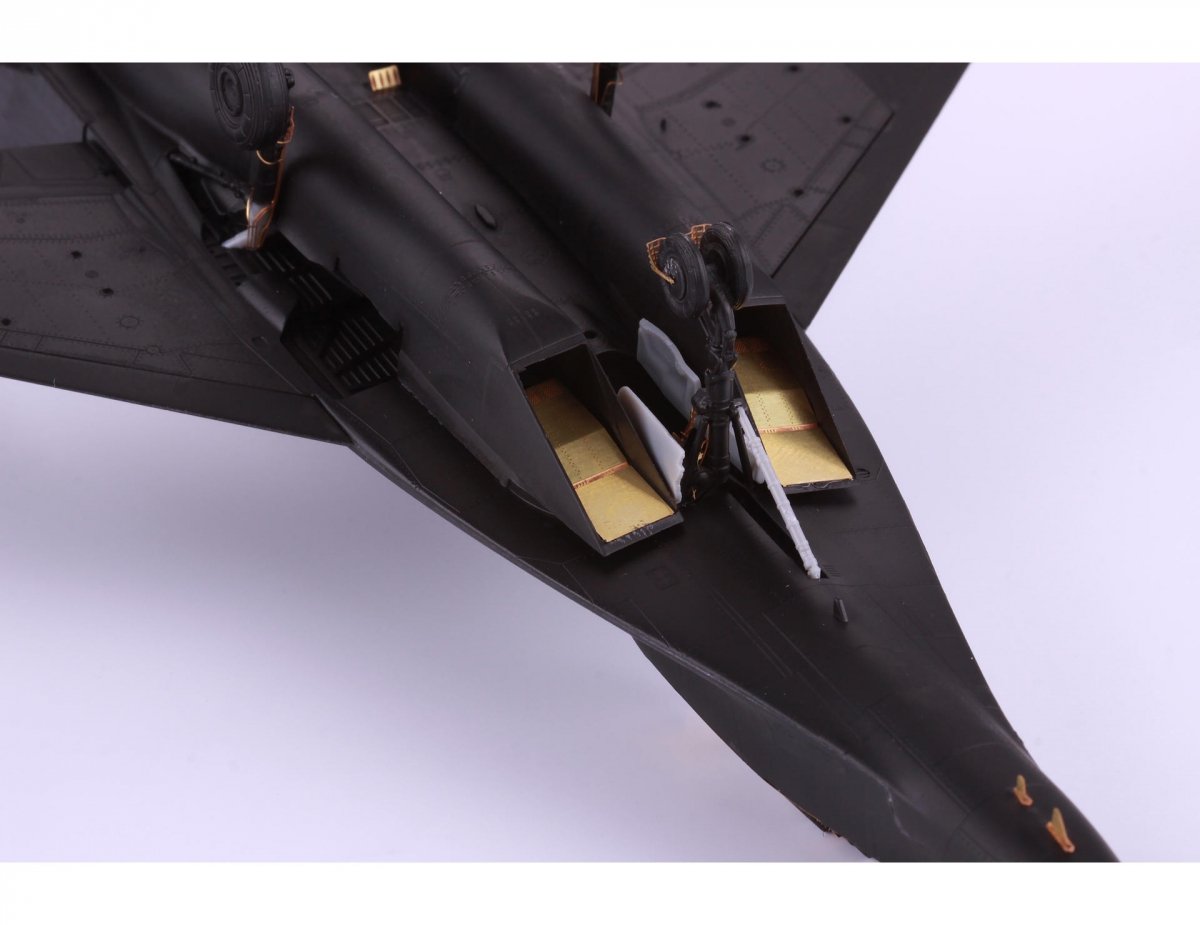 Eduard 73593 MiG-29UB Izdelye 9.51 TROMPETTE 1/72 – image 8