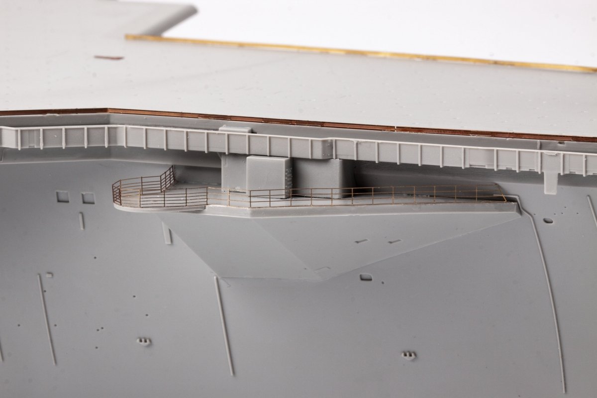 Eduard 53283 USS Constellation CV-64 part 3 - railings &amp;amp; safety nets TRUMPETER 1/350 – immagine 3
