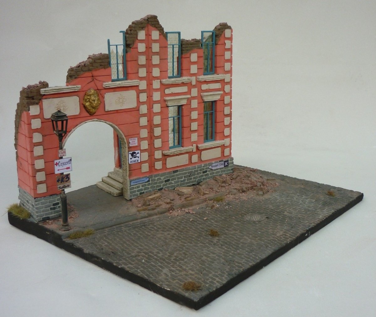 RT-Diorama 35222 Diorama-Base: &amp;quot;Bombed out Street&amp;quot; 1/35 – zdjęcie 12