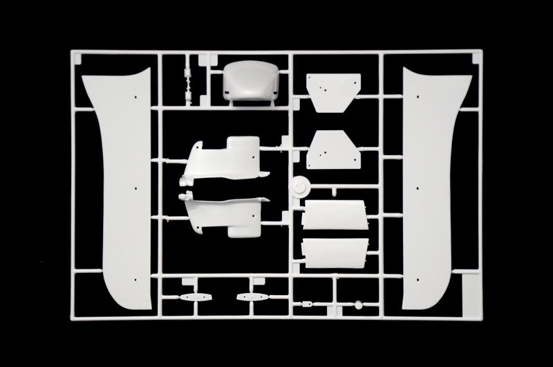 Italeri 4704 ALFA ROMEO 179 - 179C 1/12 – imagen 19