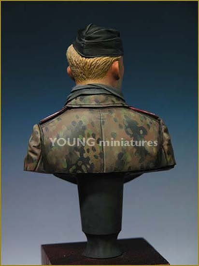 Young Miniatures YM1806 SS Panzer Crew WWII 1/10 – immagine 4