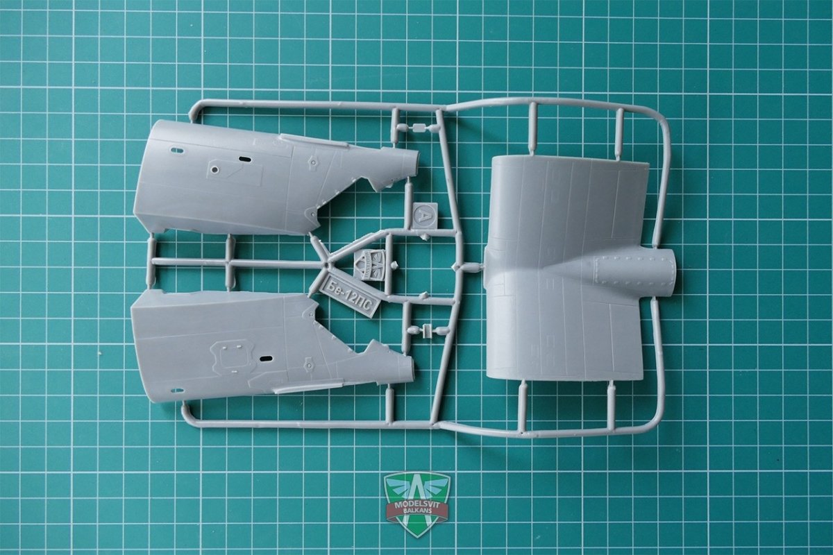 Modelsvit 72033 Beriev Be-12PS Limited Edition 1/72 – image 3