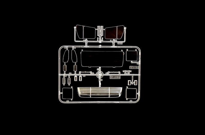 Italeri 3956 Mercedes Benz SK 1844 LS V8 1/24 – Bild 6