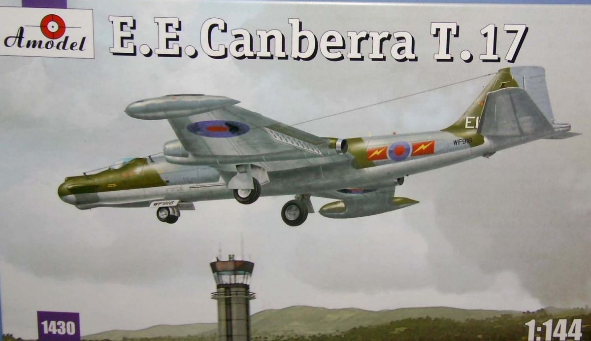 Modèle 01430 Ee Camberra T17 (1/144) 