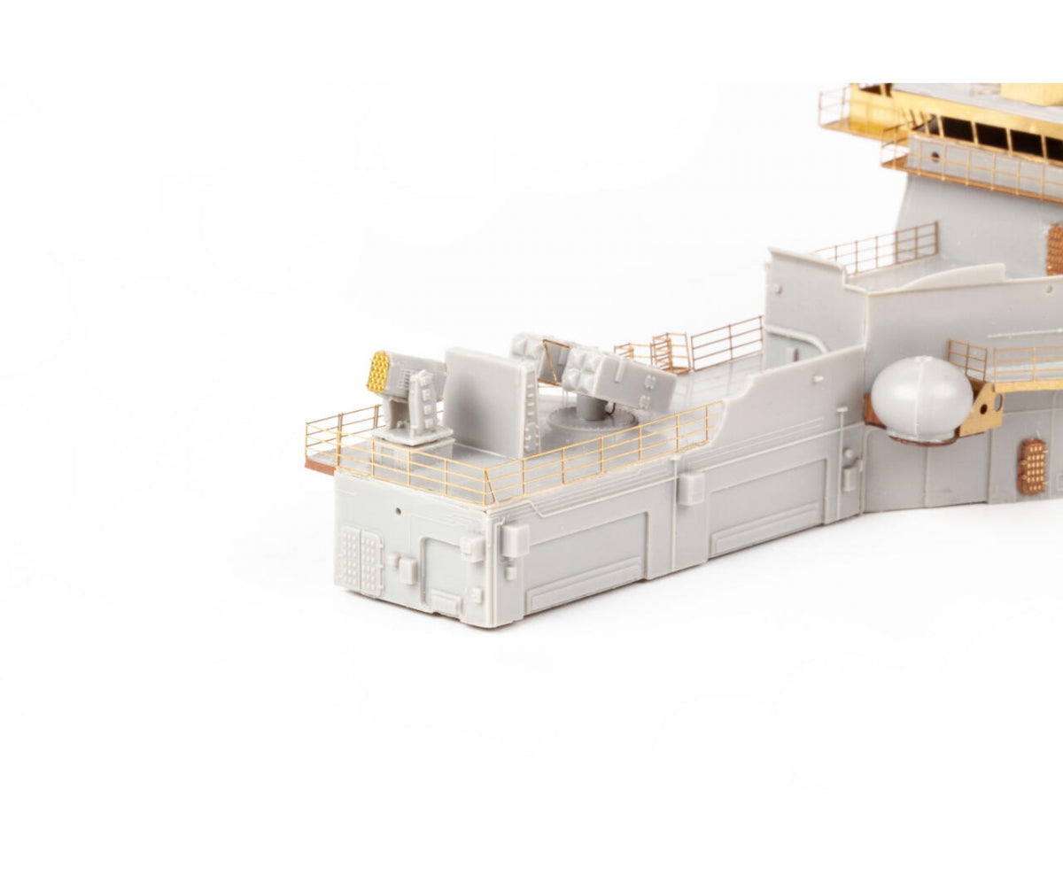 Eduard 53320 USS Wasp LHD-1 partie 3 Trumpeter 1/350 – image 2