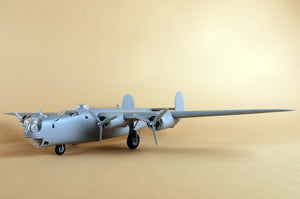 Hobby Boss 81774 Consolidated B-24J Liberator 1/48 – imagen 14