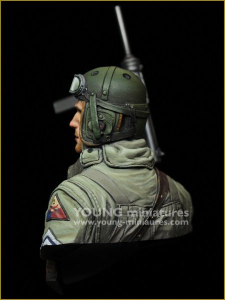 Young Miniatures YM1881 US Tank Crew WWII HELL ON WHEELS 1/10 – Bild 4