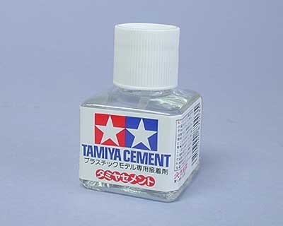 Ciment Tamiya 87003 40 ml