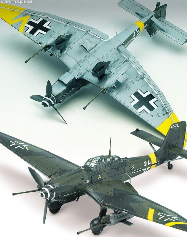 Academy 12404 JU87G-2 STUKA (KANONEN VOGEL) 1/72 – imagen 2
